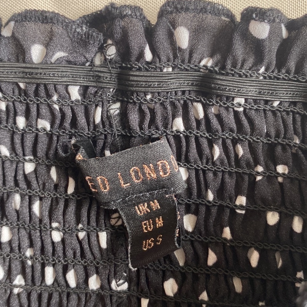 QED London Polka Dot Off Shoulder Top - Picture 8 of 9